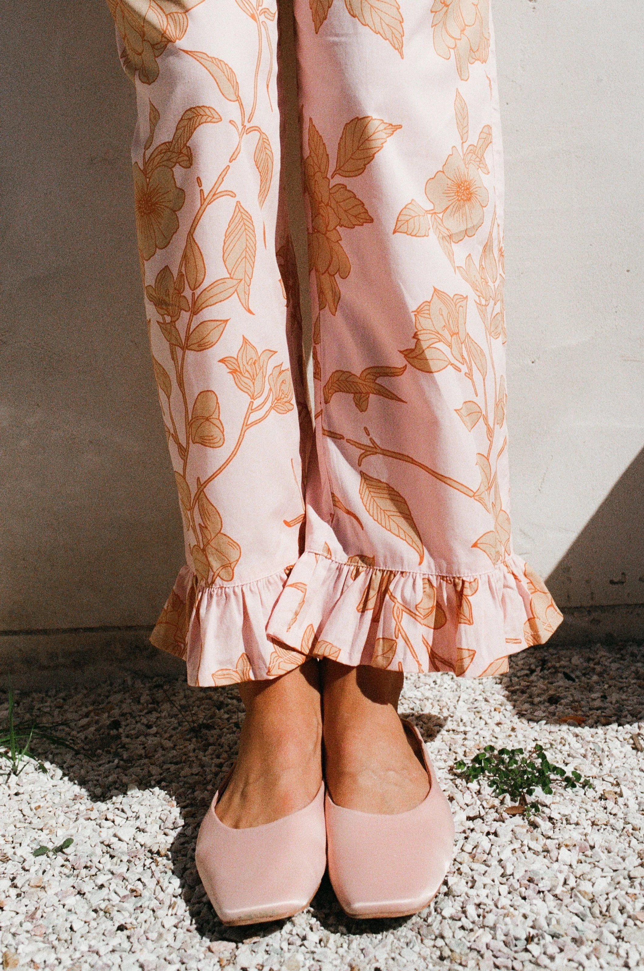 Sophie Sleep Set - Pants - Cotton Modal - Romantic Floral Peach - Image 8